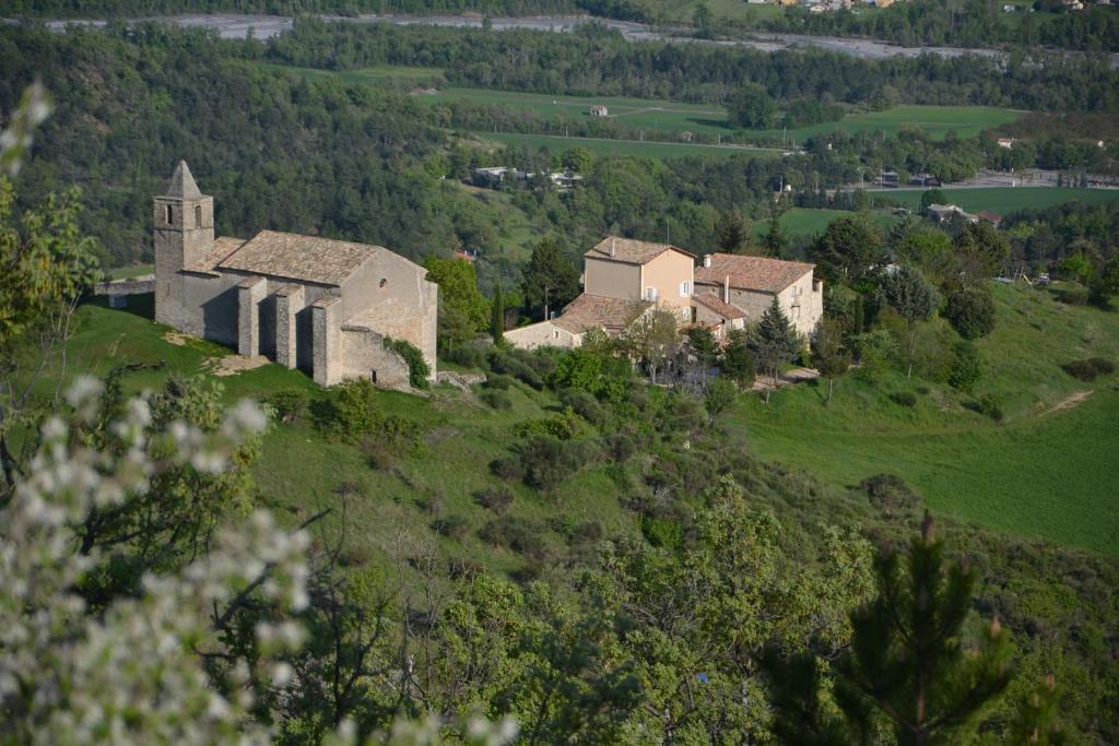 Villa Le Vieil Aiglun à Aiglun  Extérieur photo